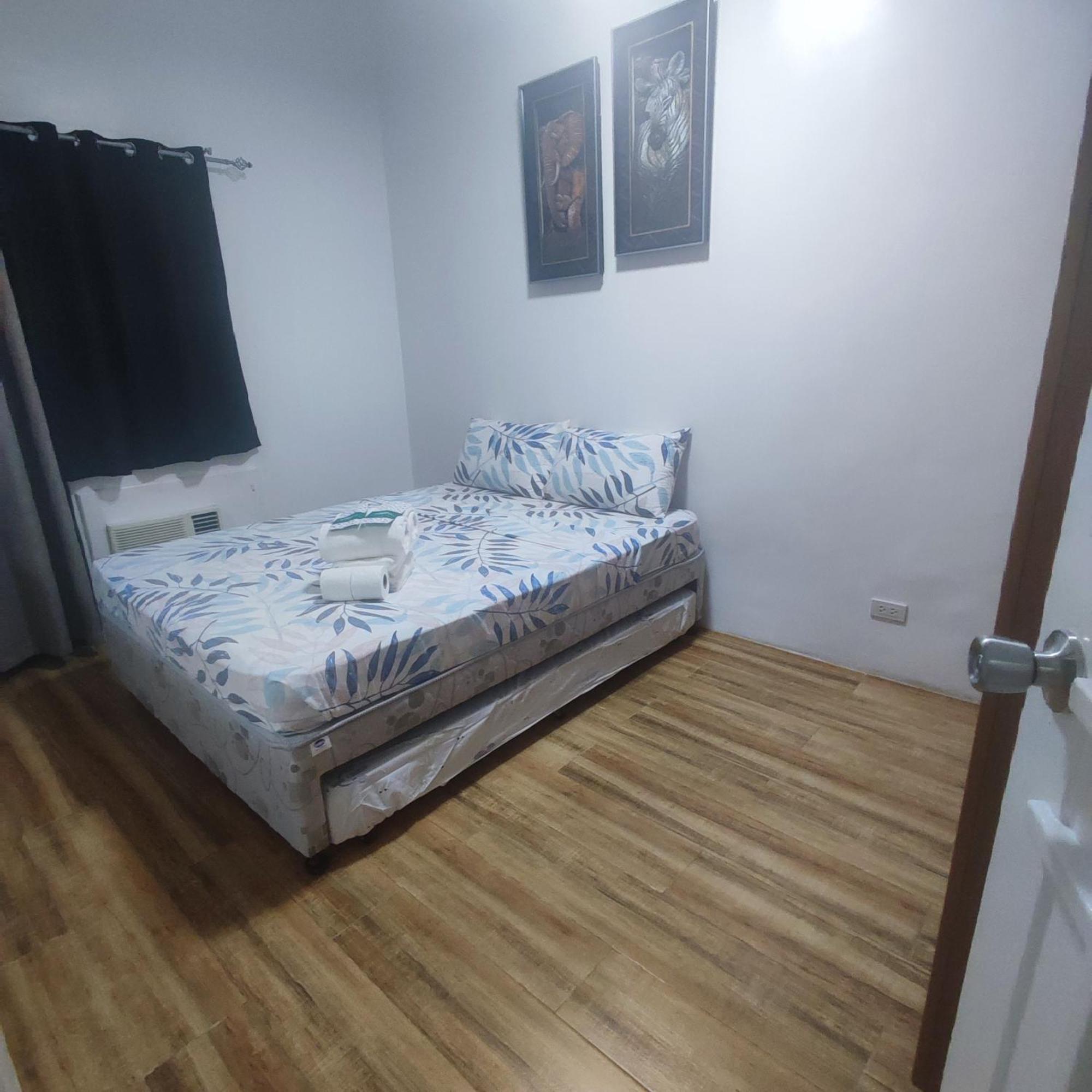 Luxury Spacious 2Br In Salcedo Village Манила Экстерьер фото